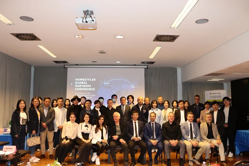 米蘭掀起&ldquo;3D+AI&rdquo;科技熱潮，居然之家攜手居然設計家亮相第62屆米蘭國際家具展