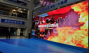 居然之家十堰店|消防培訓不松懈，筑牢商場安全防火墻！